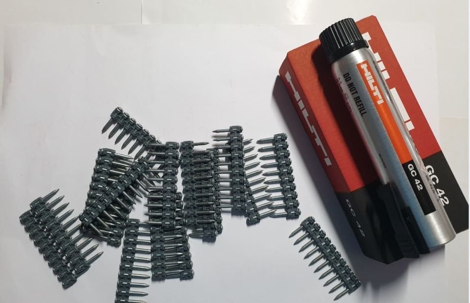 HİLTİ 5 KUTU 27 mx GC 42 1200LÜK ÇİVİ GAZ ALANA  + 1 KUTU HEDİYE