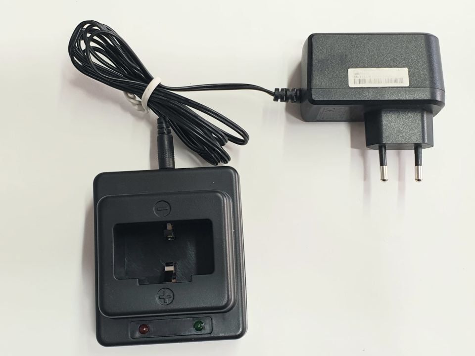 HOFMANN ŞARJ CİHAZI BRBC7422 12V DC8.4V DC1.5A