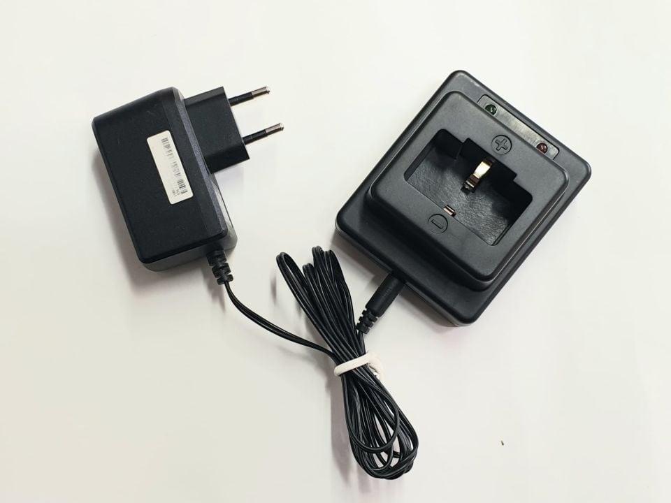 HOFMANN ŞARJ CİHAZI BRBC7422 12V DC8.4V DC1.5A